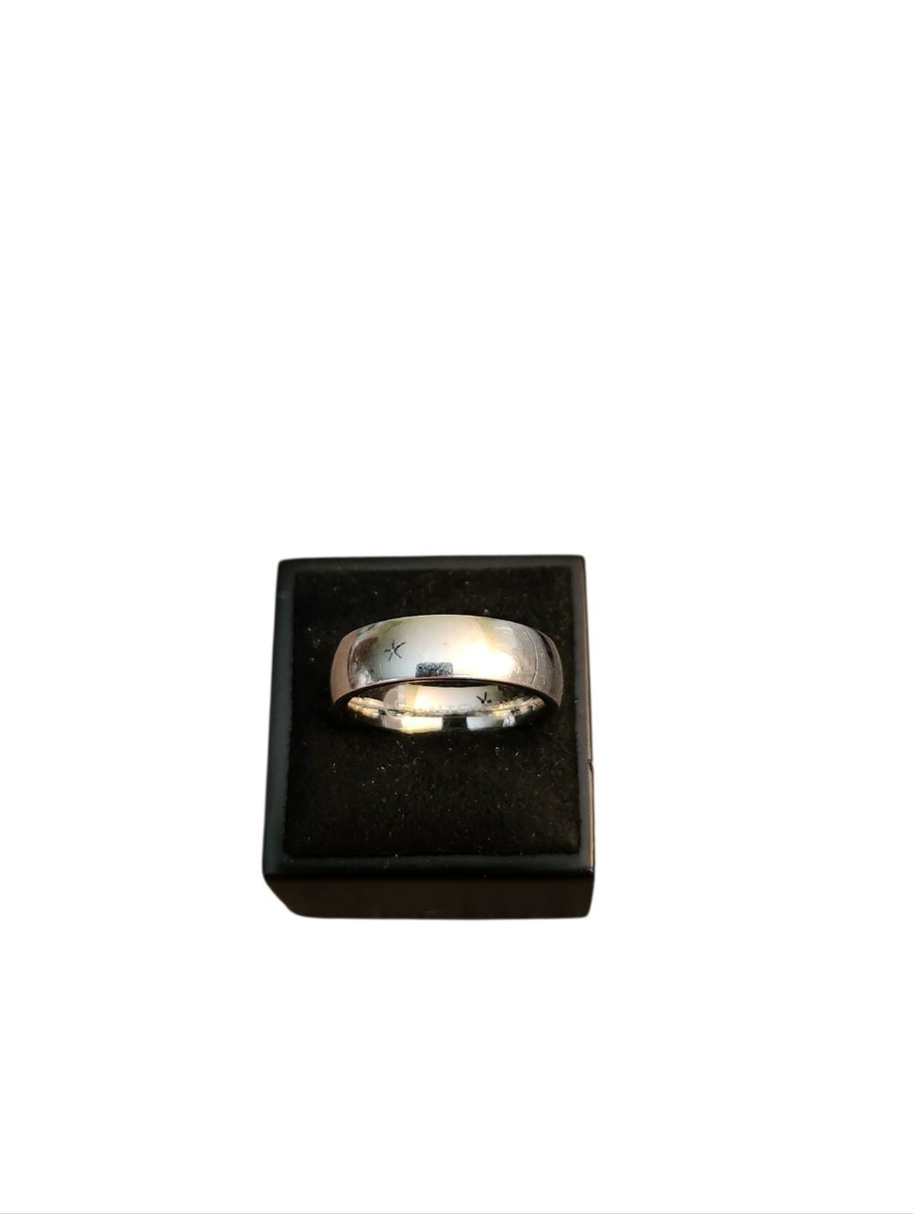 Size 8 Cobalt Chrome Silver Toned Classic Polished Band